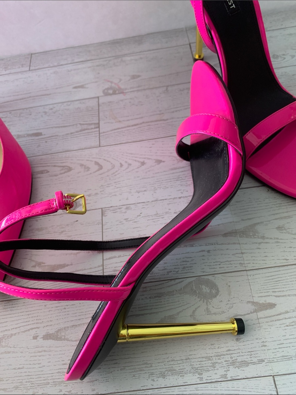 2 Nine West shoes Hot Pink Pointy toe Pumps Reina ankle strap Sandals size 9 - Picture 8 of 11